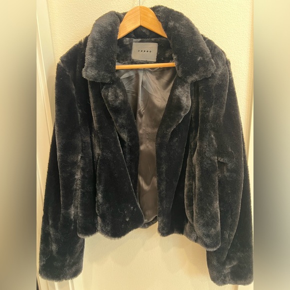 BLANKNYC Cropped Faux Fur Jacket - XXL - Picture 2 of 10
